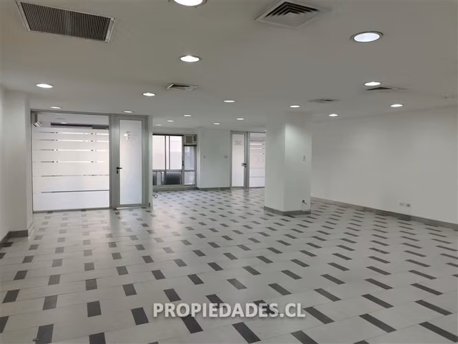 Oficina en arriendo en Santiago - Imagen 8
