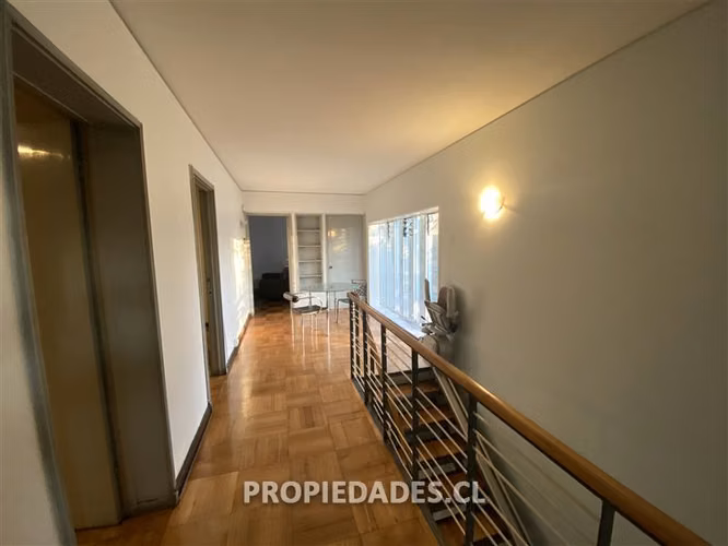 Casa Residencial o Oficina en venta de 4 dorm. en Ñuñoa