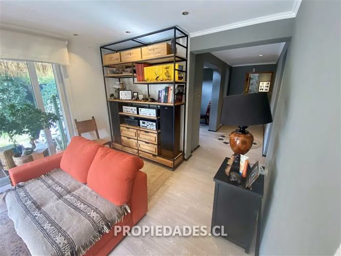 Casa en venta de 3 dorm. en Las Condes - Imagen 3