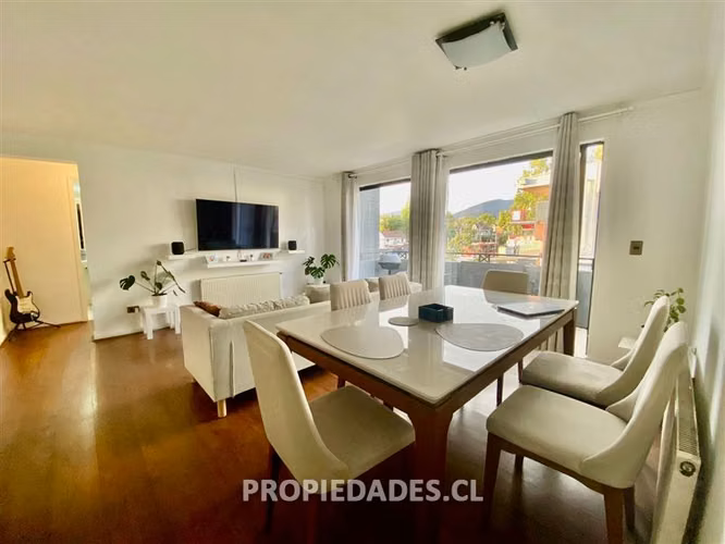 Excelente departamento en venta de 2 dorm. en Lo Barnechea