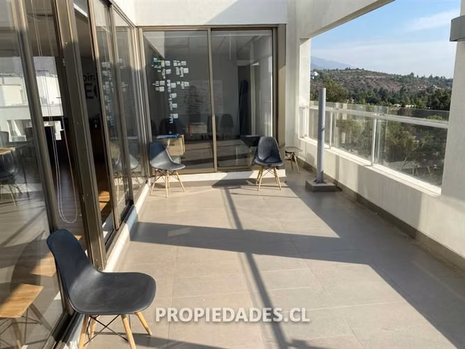 Excelente oficina con hermosa terraza. Inmejorable ubicación - Imagen 5