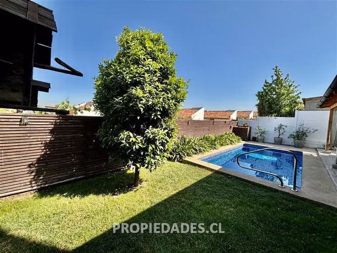 Casa en Venta en Peñalolén