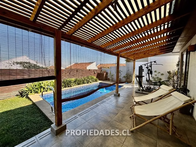 Casa en Venta en Peñalolén