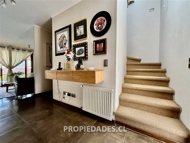 Casa en Venta en Peñalolén