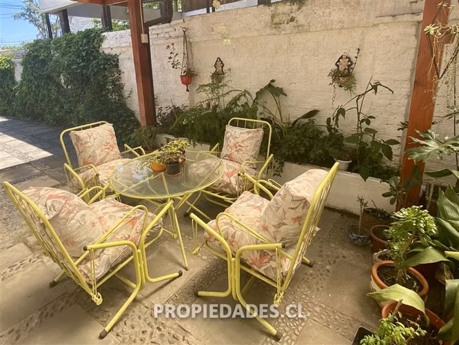 Casa en venta de 4 dorm. en Las Condes