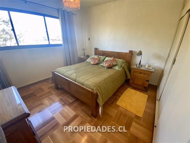 Casa en venta de 4 dorm. en Las Condes