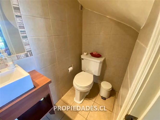 Casa en venta de 4 dorm. en Las Condes