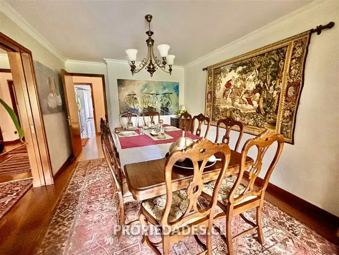 Se Vende Lindo Departamento de 4 dormitorios en La Dehesa