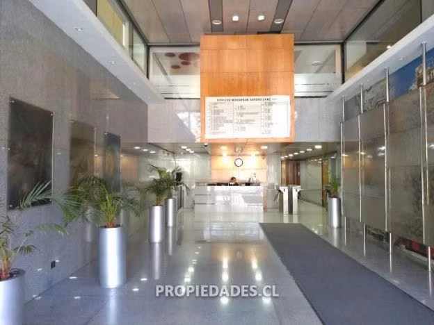 Oficina en Arriendo Metro Pedro de Valdivia