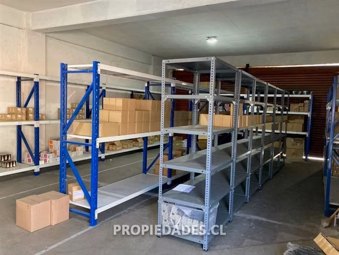 Bodega en venta en Huechuraba