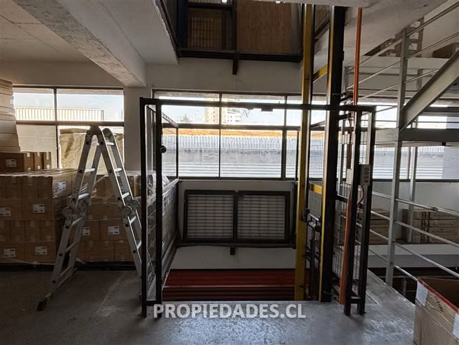 Bodega en venta en Huechuraba