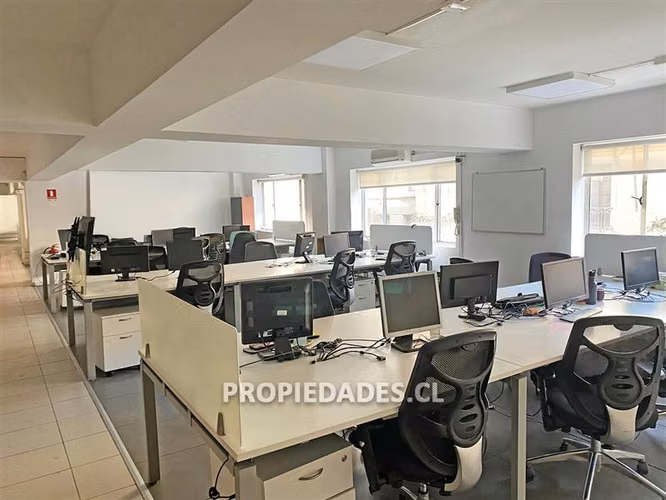 Oficina en arriendo en Santiago - Imagen 3