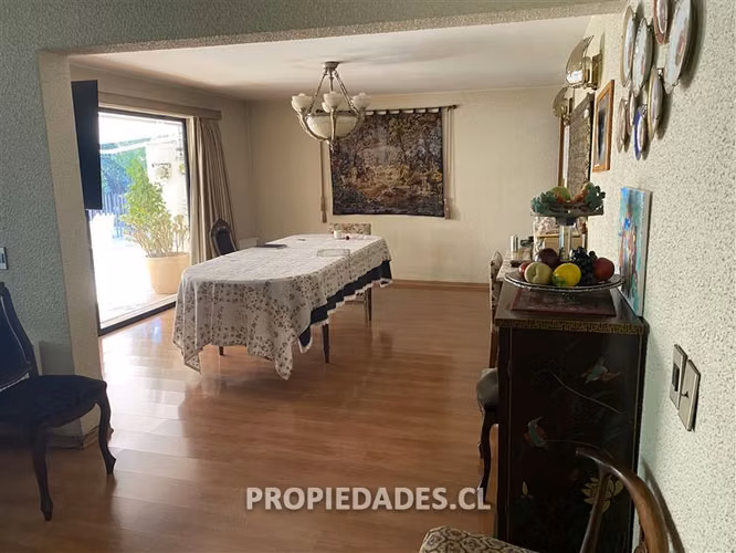 Casa en venta de 5 dorm. en Lo Barnechea - Imagen 5