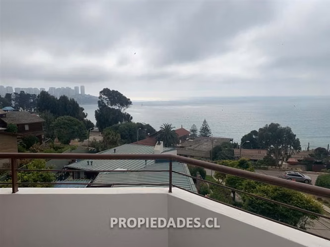 Departamento en venta de 3 dorm. en Concón