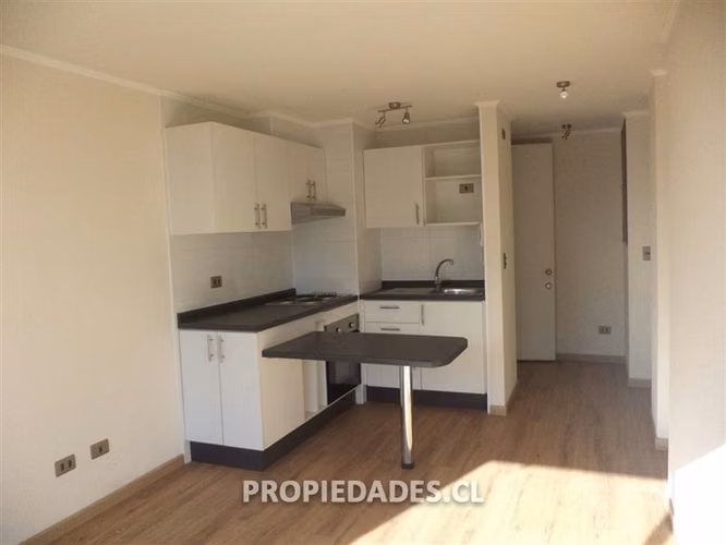 Departamento en venta de 2 dorm. en Estación Central - Imagen 2