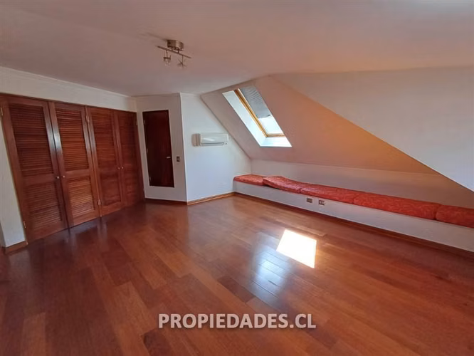 Casa en venta de 5 dormitorios en Santa María de Manquehue - Imagen 19