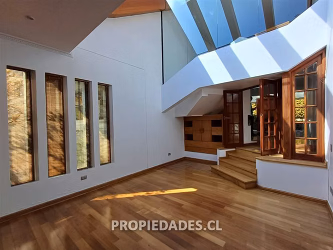 Casa en venta de 5 dormitorios en Santa María de Manquehue - Imagen 13