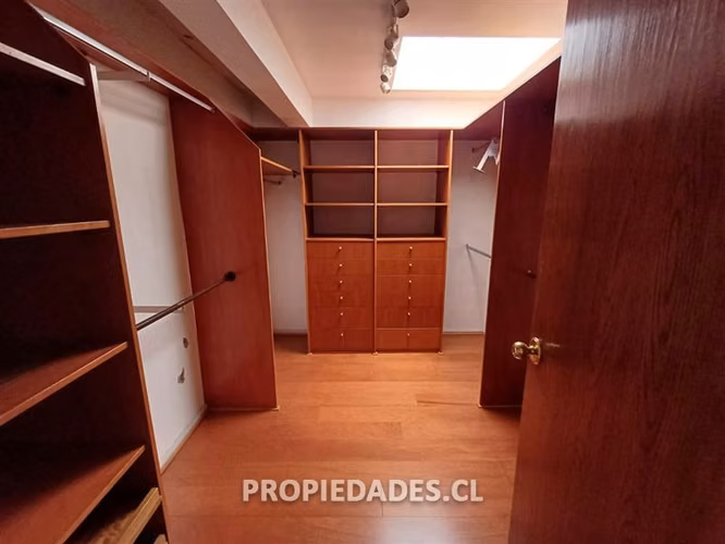 Casa en venta de 5 dormitorios en Santa María de Manquehue - Imagen 30