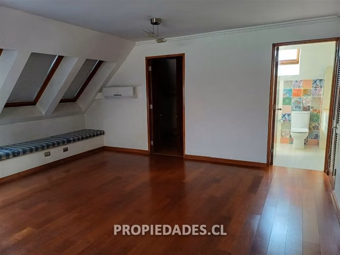 Casa en venta de 5 dormitorios en Santa María de Manquehue - Imagen 24