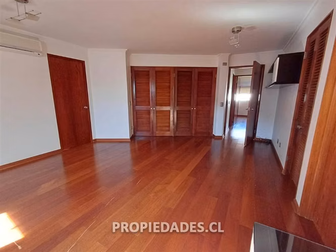 Casa en venta de 5 dormitorios en Santa María de Manquehue - Imagen 20