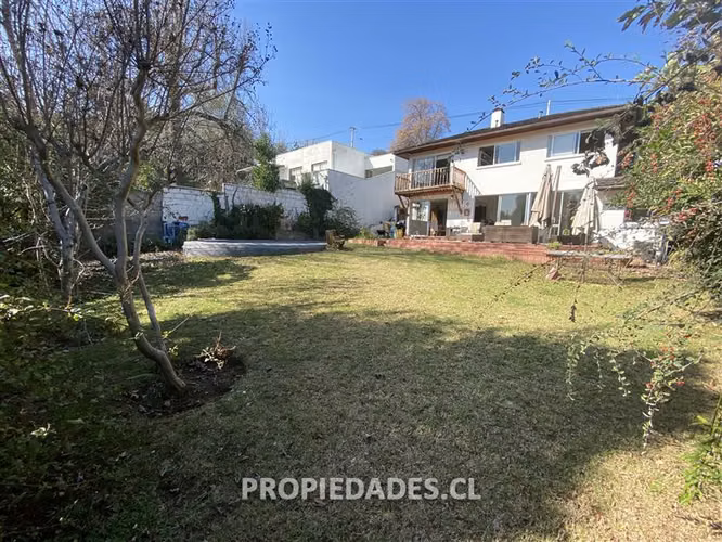 Casa con terreno en Las Condes - Imagen 3