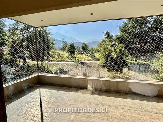 Casa en Arriendo en Lo Barnechea