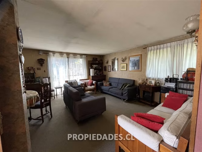 Casa en venta de 4 dorm. en La Reina - Imagen 2