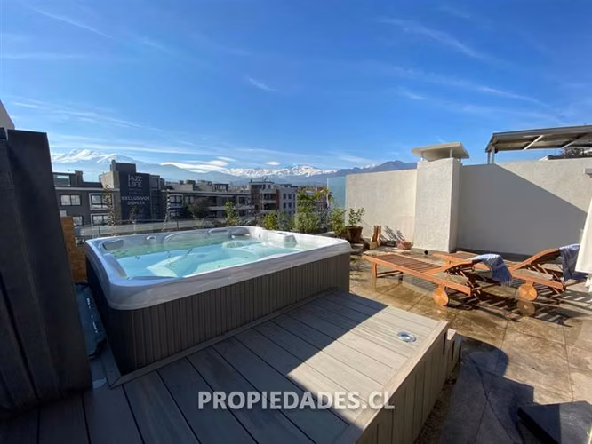 Duplex en venta de 3 dorm. en Lo Barnechea