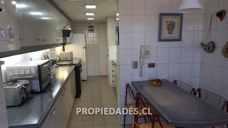 Departamento en venta de 4 dormitorios y 3 baños