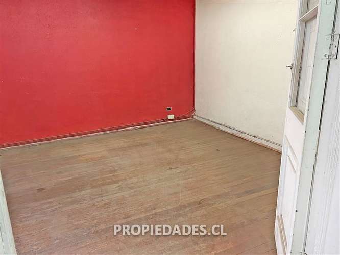 Industrial venta Santiago 8privados / Rogelio Ugarte / Matta