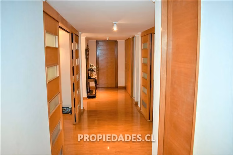 Departamento en venta de 4 dorm. en Lo Barnechea - Imagen 9