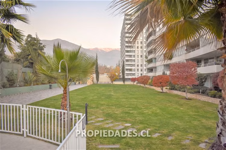 Departamento en venta de 4 dorm. en Lo Barnechea - Imagen 35
