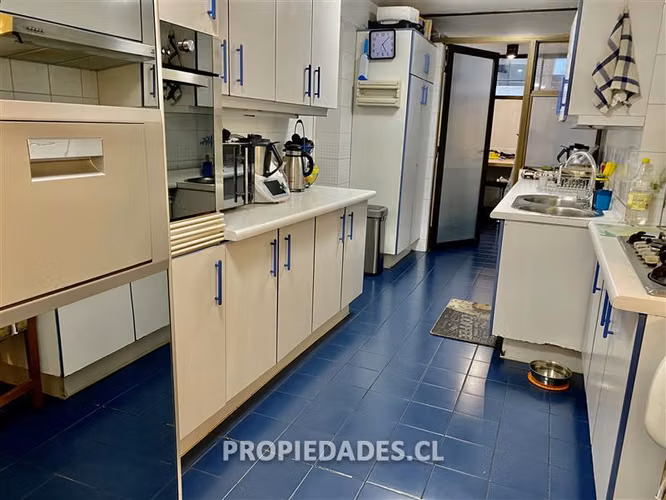 Departamento en venta de 4 dorm en Las Condes