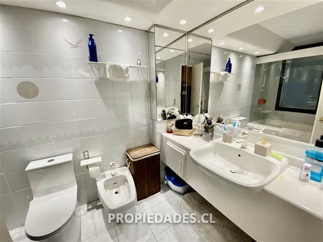 Departamento en venta de 4 dorm en Las Condes