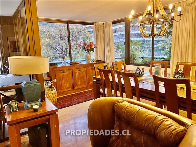 Departamento en venta de 4 dorm en Las Condes