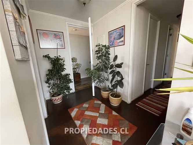 Departamento en venta de 4 dorm. en Ñuñoa - Imagen 2