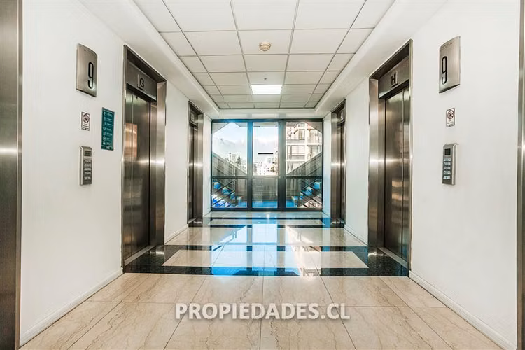 Oficina en arriendo en Las Condes