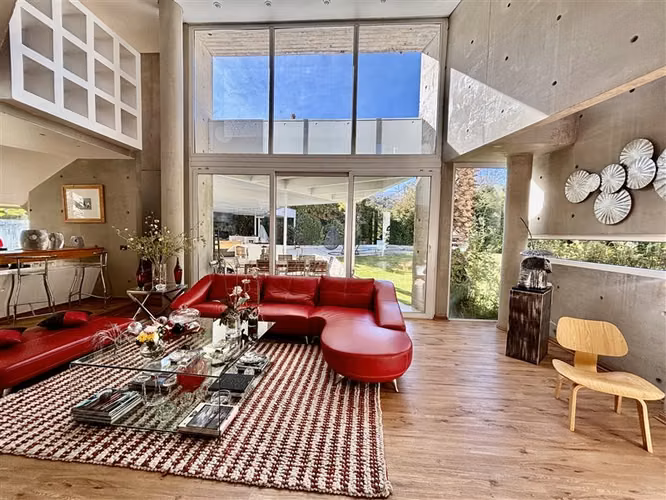 Casa en venta de 4 dorm. en Lo Barnechea - Imagen 2