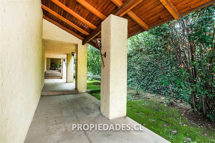 Casa en venta en Lo Barnechea - Imagen 3