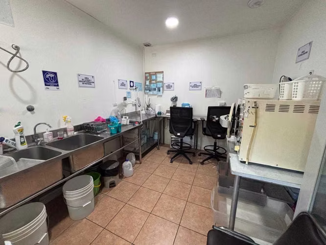 Edificio en venta con renta. (150773)