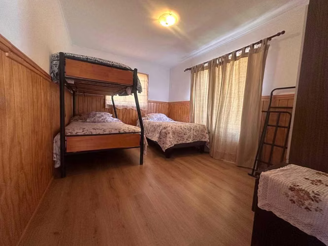 VENDE CENTRO TURISTICO CASA MÁS 3 CABAÑAS  (150802)