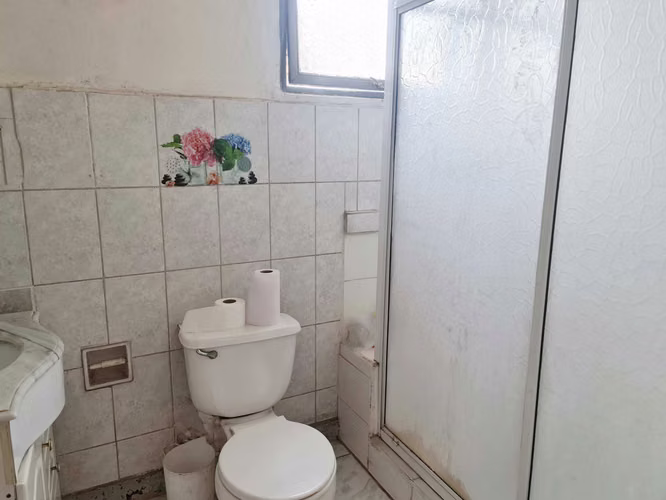 VENTA AMPLIA CASA /COMERCIAL-AV.EL PARRON (150946)