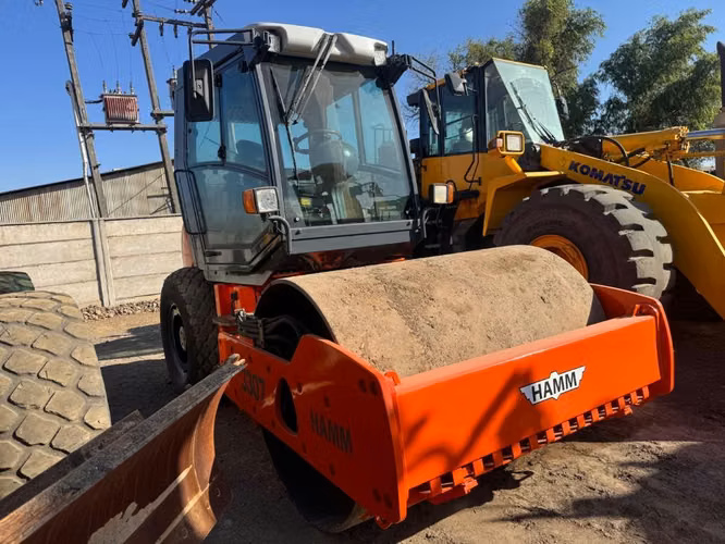 Rodillo Hamm 7 Toneladas impecable