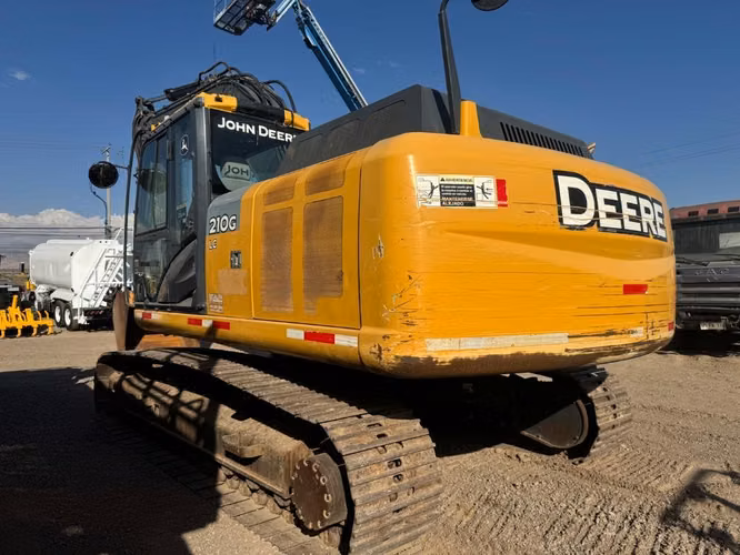 Excavadora Jhon Deere impecable estado