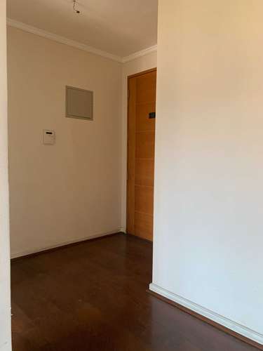 Vende Amplio Departamento Calle Manantiales (151096) - Imagen 4
