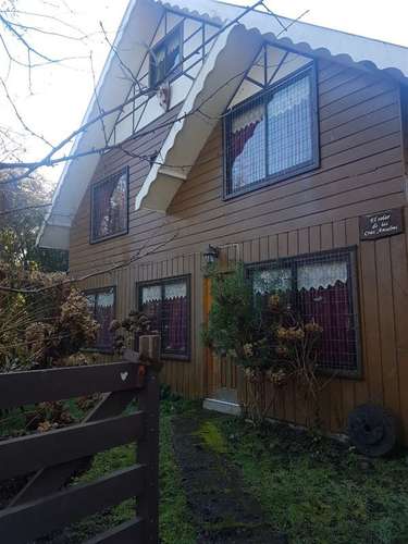 Casa en arriendo en Lican Ray con acceso al lago