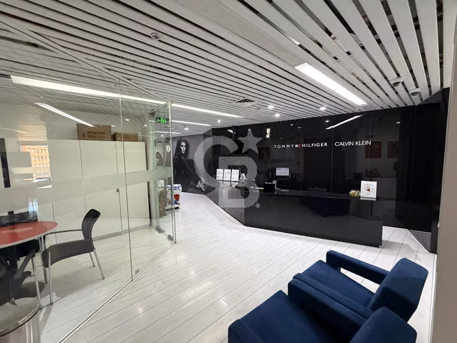 Oficina de 295,27 m2 habilitada