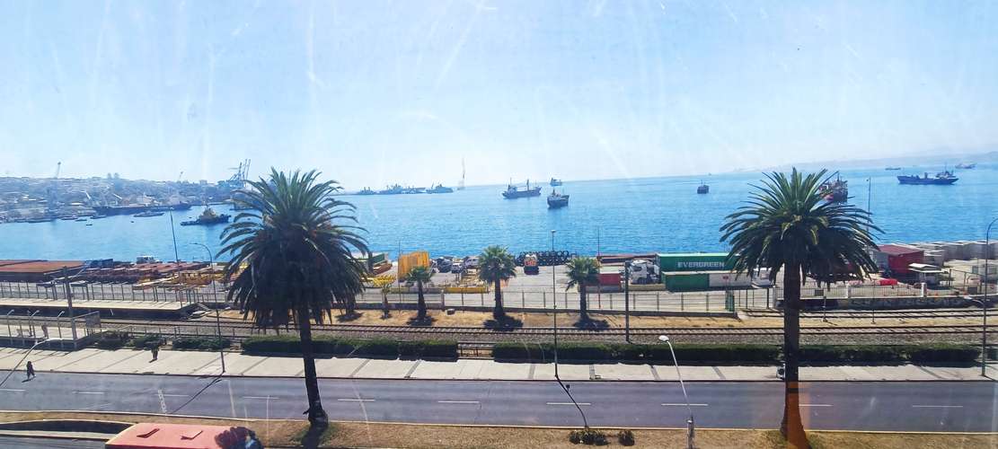 Centrica oficina en plan de Valparaiso - Imagen 19