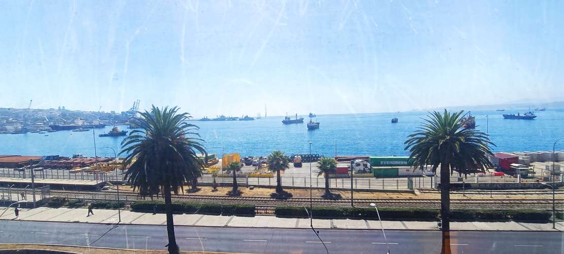 Centrica oficina en plan de Valparaiso - Imagen 18