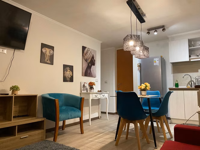 Departamento Amoblado en Arriendo – 2 Dormitorios y 2 Baños